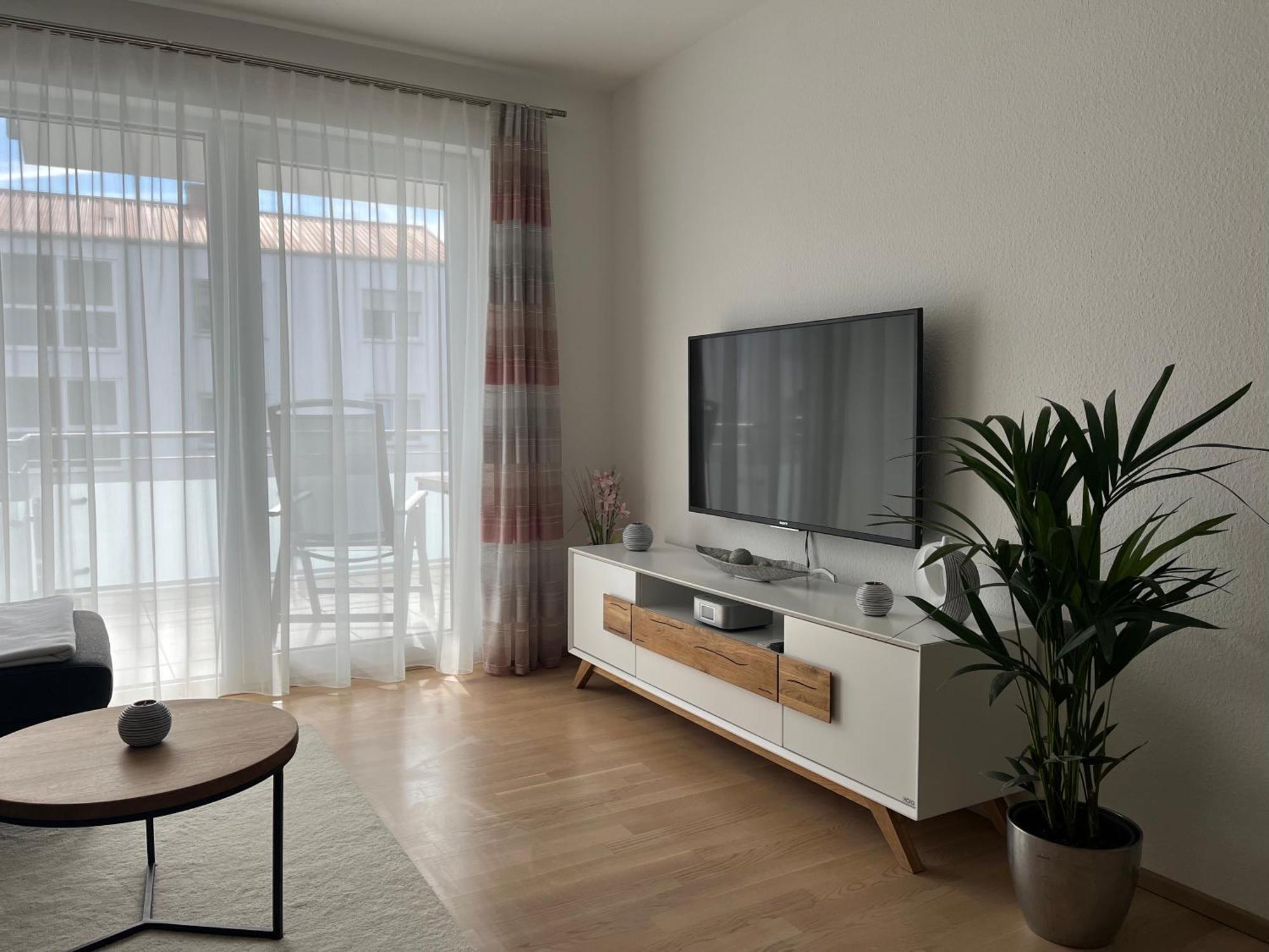 Mika Apartment *